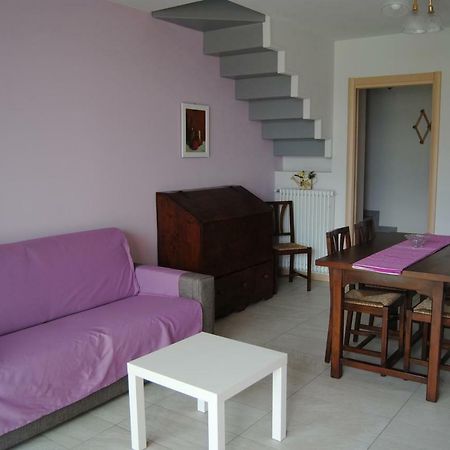 Vila Tre Casette Pella Exteriér fotografie