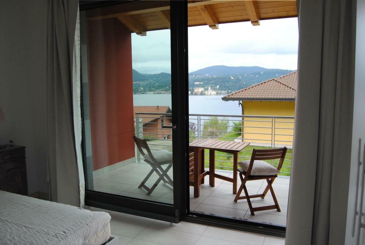 Vila Tre Casette Pella Exteriér fotografie